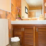 Coral Deluxe Villa *