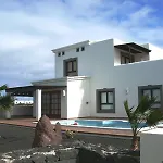 Coral Deluxe Villa Playa Blanca